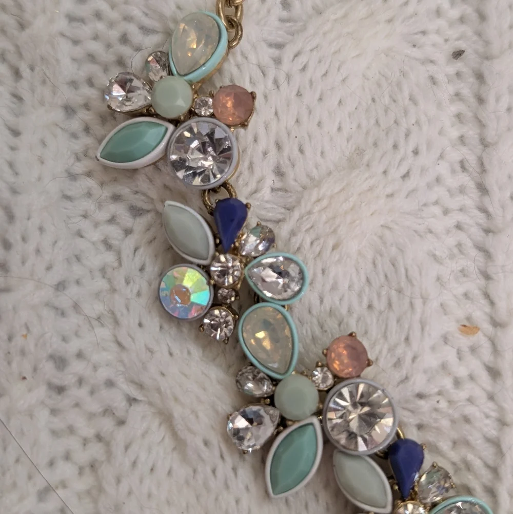 Brulee J.Crew Pastel Brulee Necklace - Picture 3 of 6